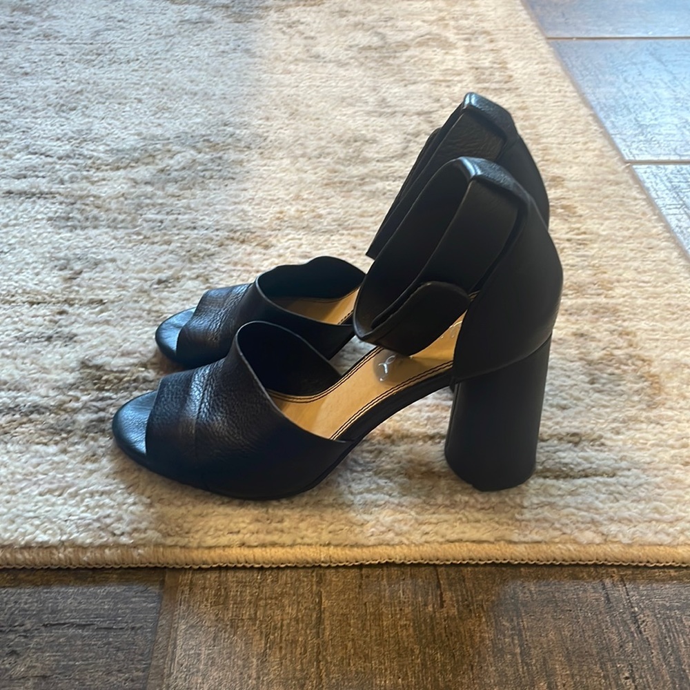 Black heels